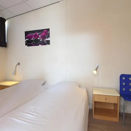 Well-kept With Microwave, 4 Km From Valkenburg Holiday home