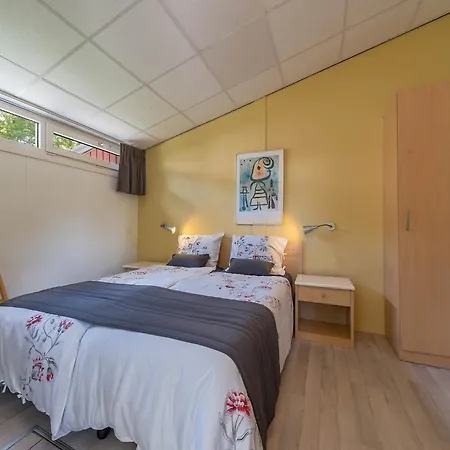 Well-kept With Microwave, 4 Km From Valkenburg Walem