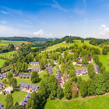 Holiday home Well-kept With Microwave, 4 Km From Valkenburg *