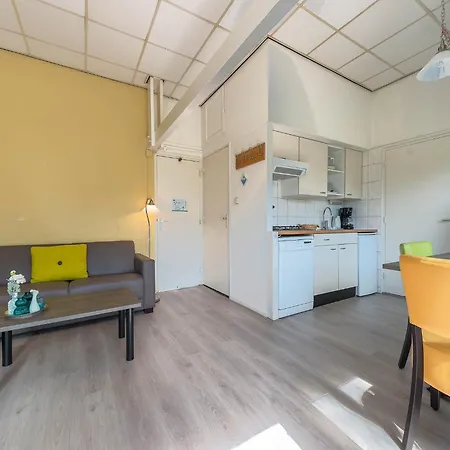 Well-kept With Microwave, 4 Km From Valkenburg *